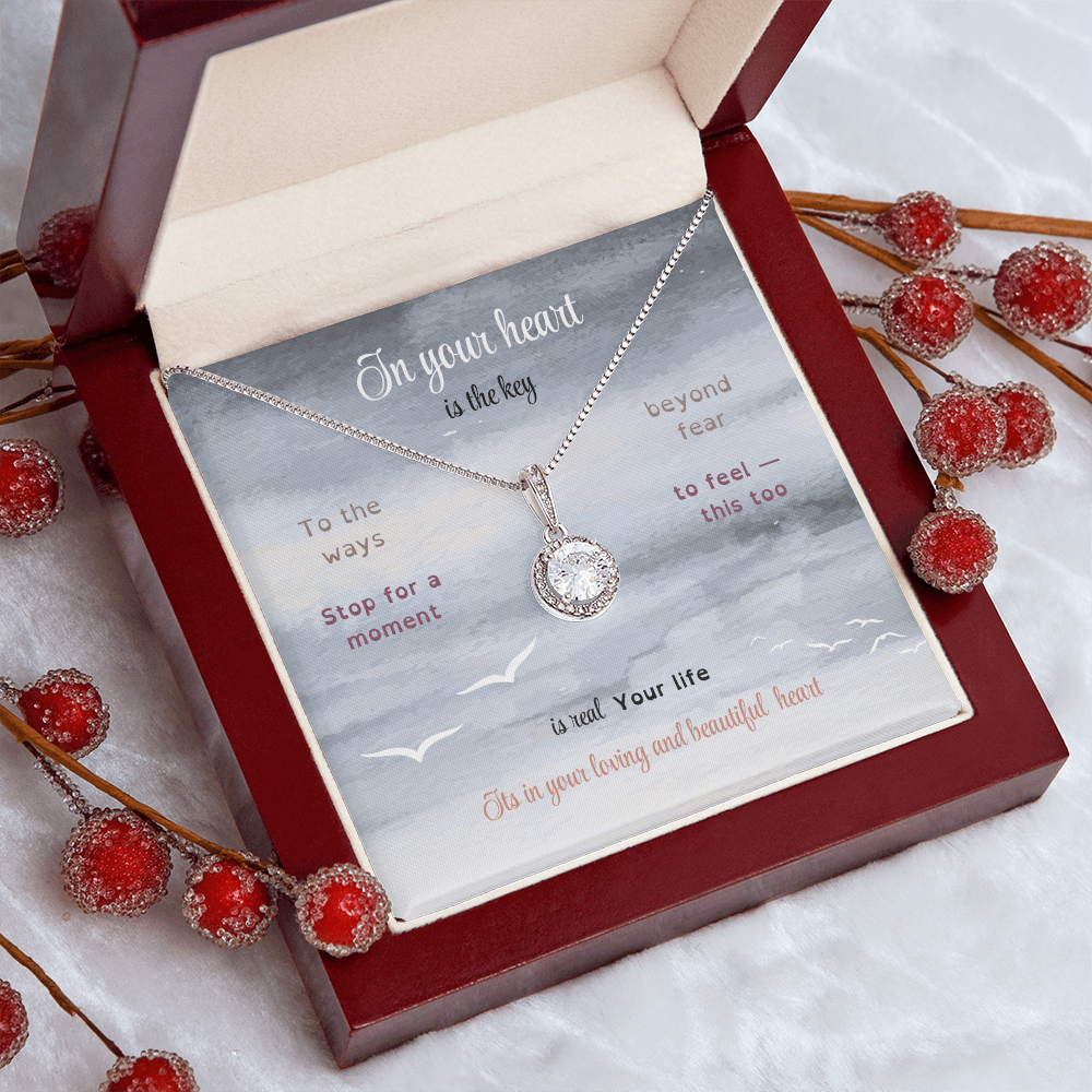 In your heart, variant — Necklace