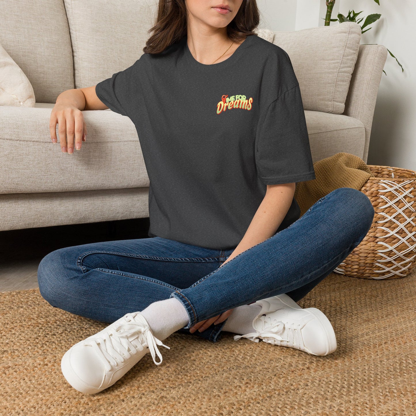 Dreams — Retro Script  — T-Shirt 1