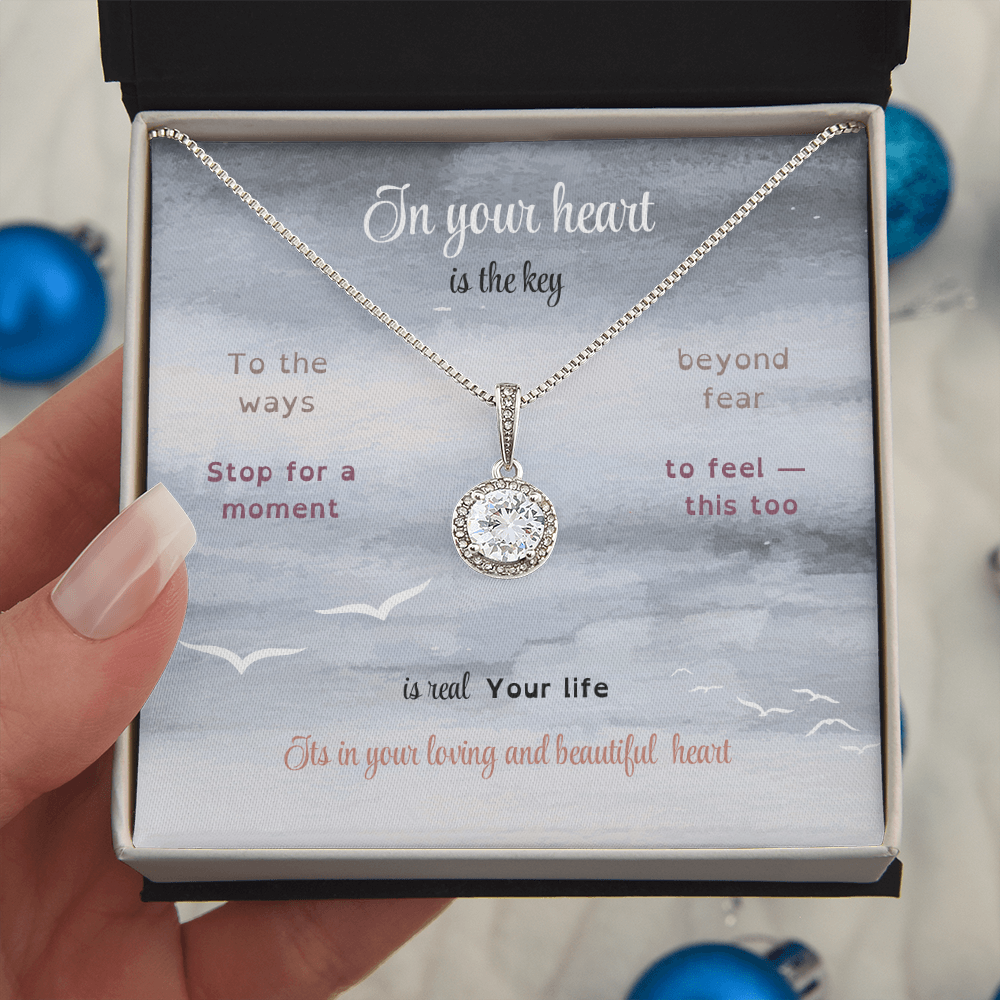 In your heart, variant — Necklace