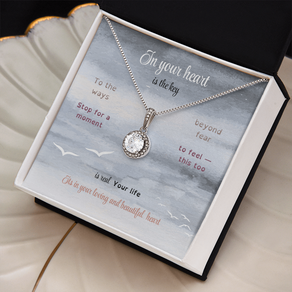 In your heart, variant — Necklace