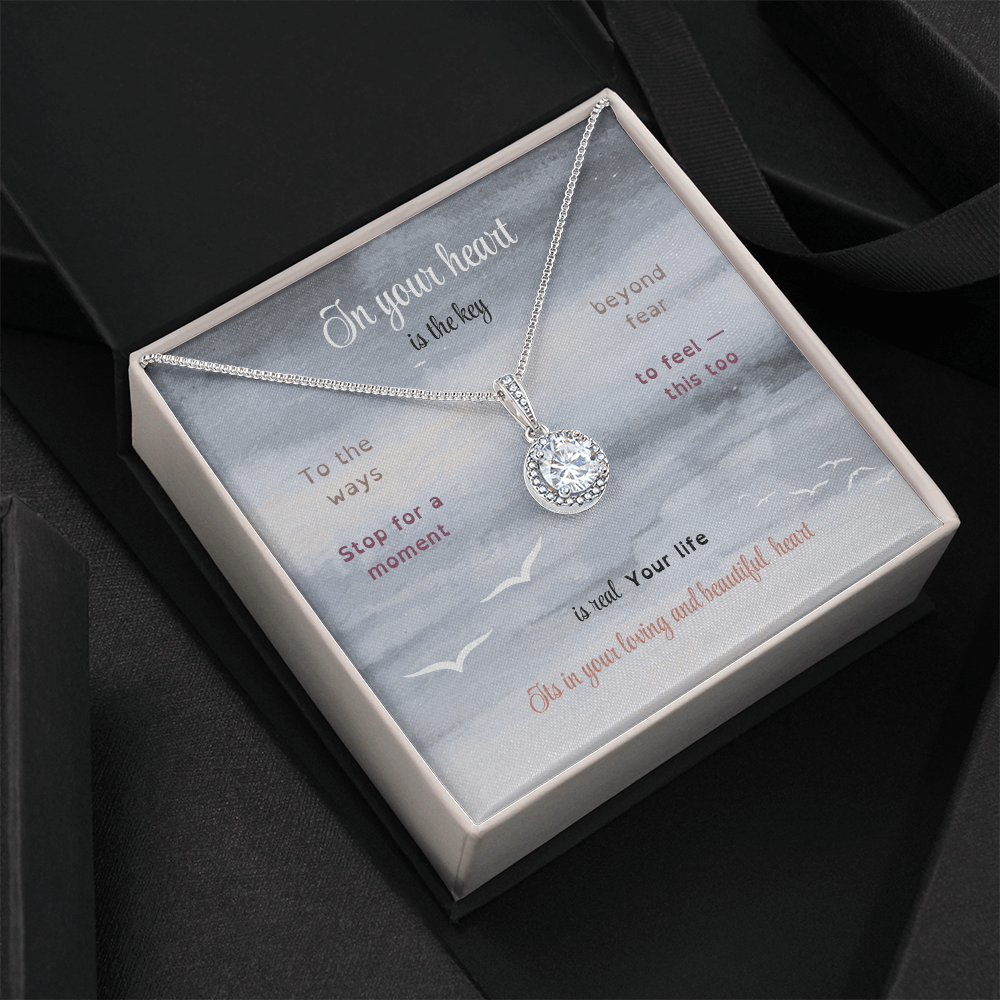 In your heart, variant — Necklace